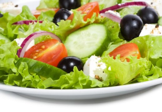 Рецепты постных блюд: салат с помидорами и зеленью